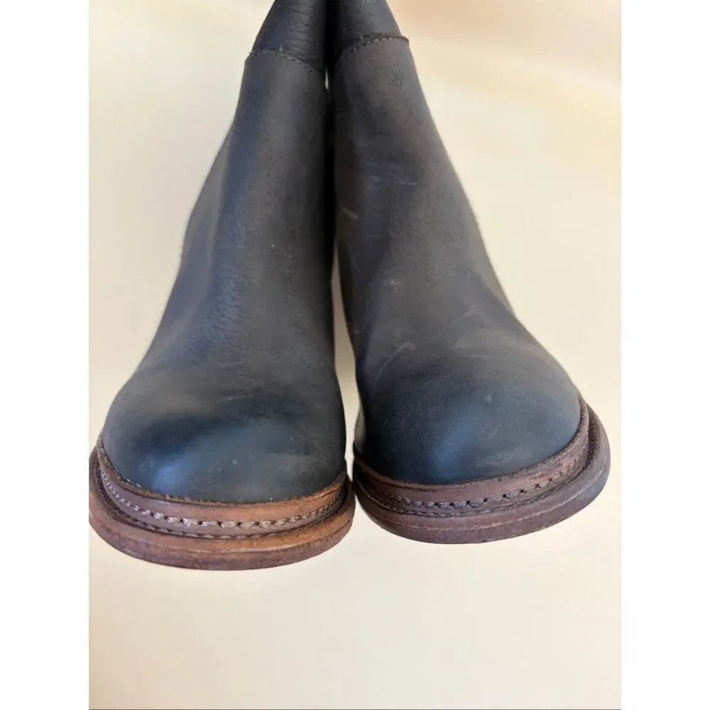 Vera Wang Kai Knee High Boots 9 Brown Italian Leather Block Heel Made Italy